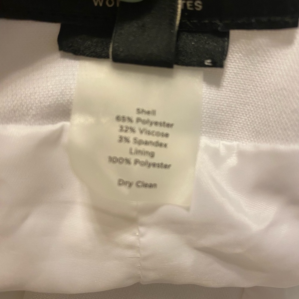 Talbots White Dress Capris EUC - Picture 4 of 4